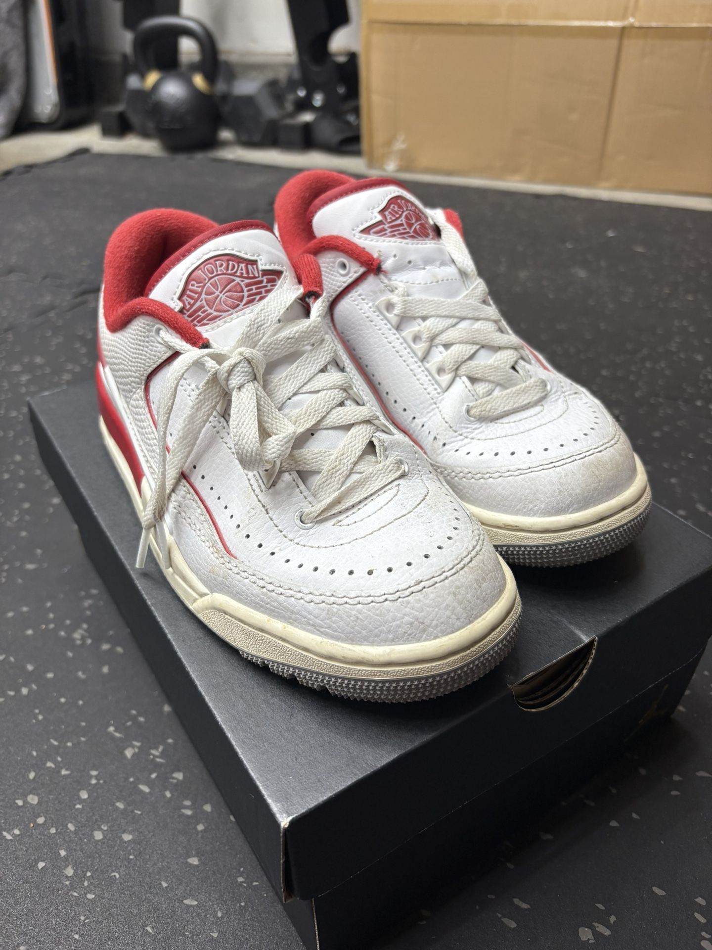 Air Jordan 2/3 (hybrid of AJ2 + AJ3)