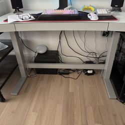 Tresanti Coastal Height Adjustable Desk