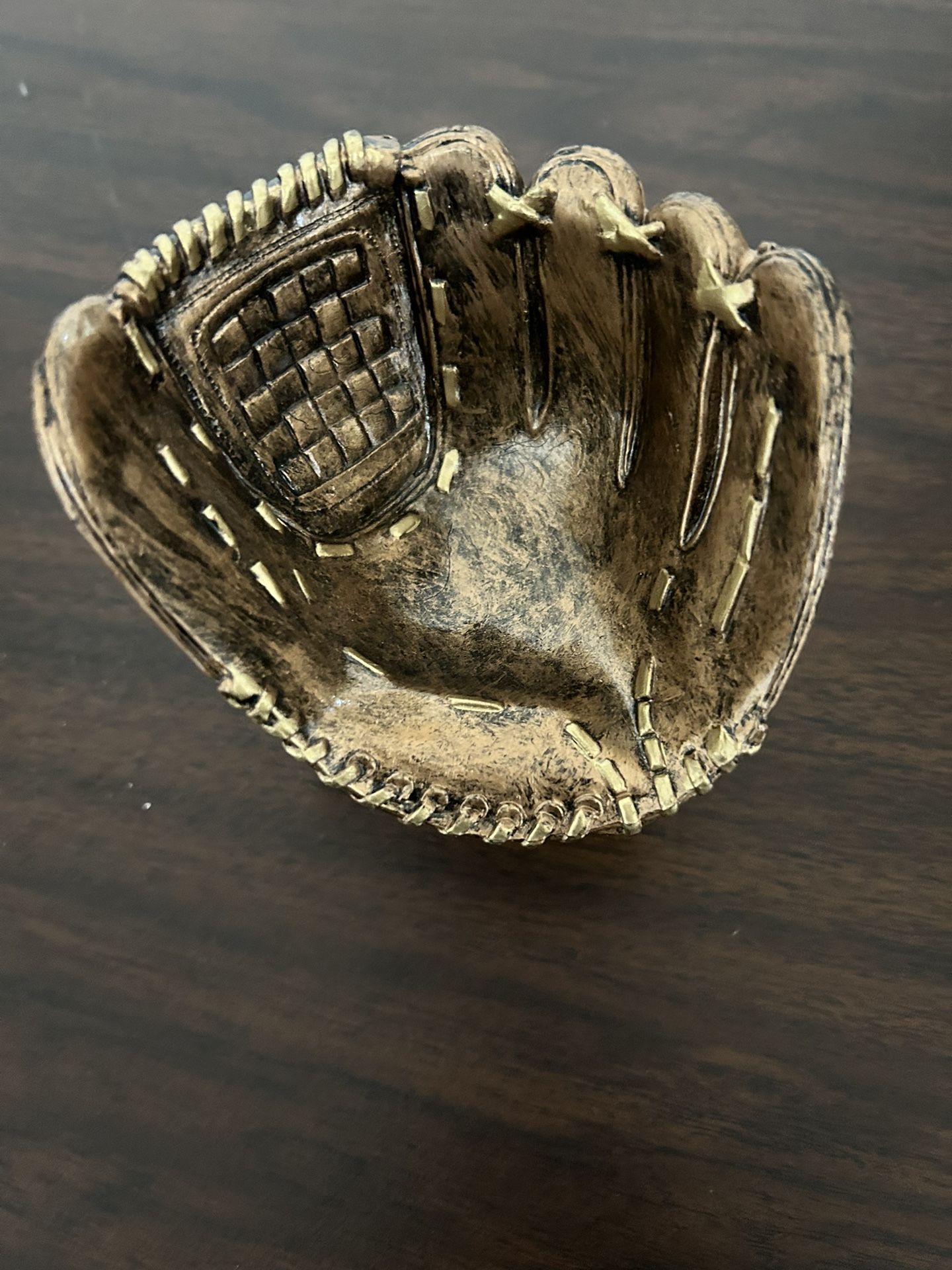 4 1/2 inch metal baseball glove trophy great to hold winning ball
