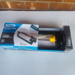 3,400 Ft Oscillating Sprinkler