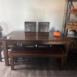 Dining Table Set 
