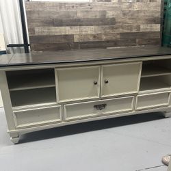 Modern Farmhouse TV Stand / Sideboard