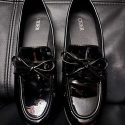 CIDER BOWKNOT BLACK LOAFERS Sz 38 