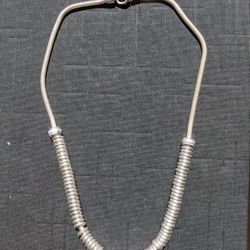 Links of London silver necklace 17''