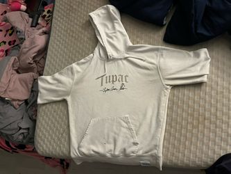 Tupac Hoodie  Size L