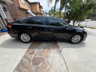 2014 Toyota Avalon Hybrid Limited Tech Package
