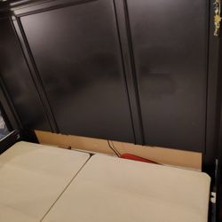 King Size Frame And Box spring 