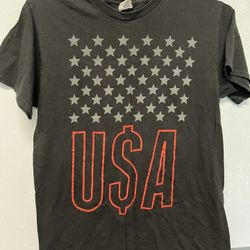 USA Men’s T-shirt - Size Medium 