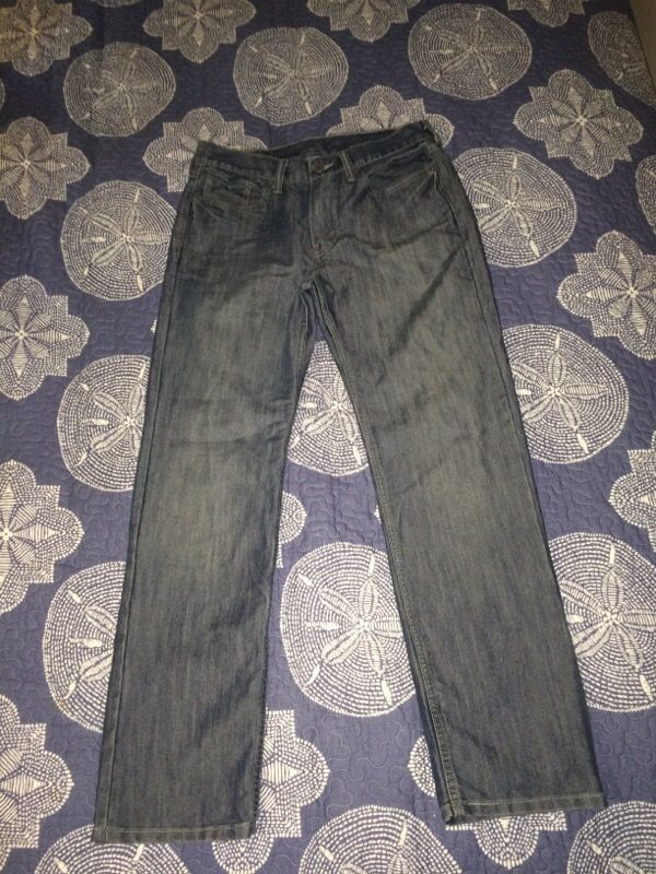 Levi 514 jeans
