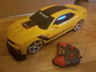 New bright zl1 2013 Camaro bumblebee for Sale in San Jose CA