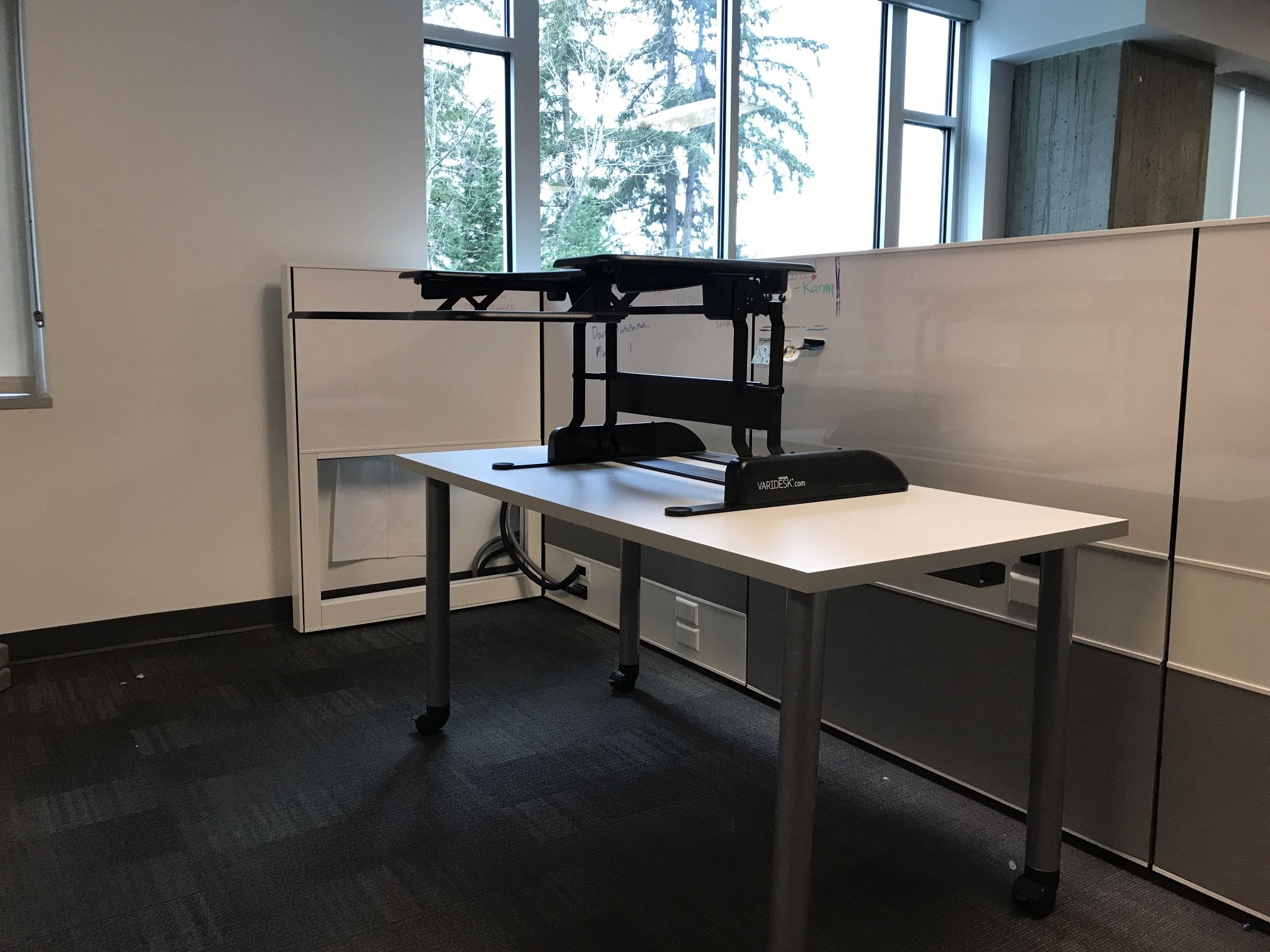 VariDesk Pro Plus 36 for Sale in Redmond, WA OfferUp