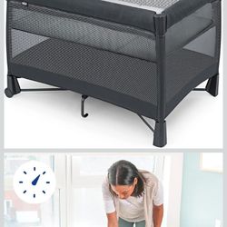 New With Tags Chicco Dash Instant Setup Play Yard, Portable Crib with Removable Bassinet, Playpen for Babies and Toddlers | Charcoal/Grey
