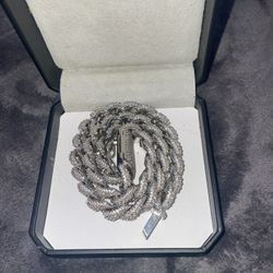 18k White Gold Plated Cuban Link Chain 5a+ cubic zirconia Gems