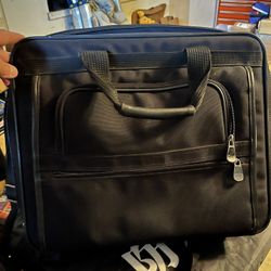 Newish Laptop Carrying Bag