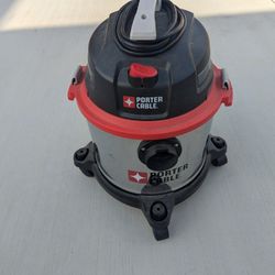 Porter Cable 4-Gal Stainless Steel Wet/Dry Vacuum