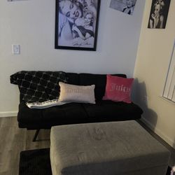 Foot Stool That Opens To Put Stuff In