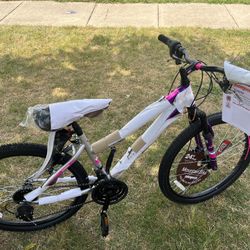 Mongoose Scepter Mountain Bike 24