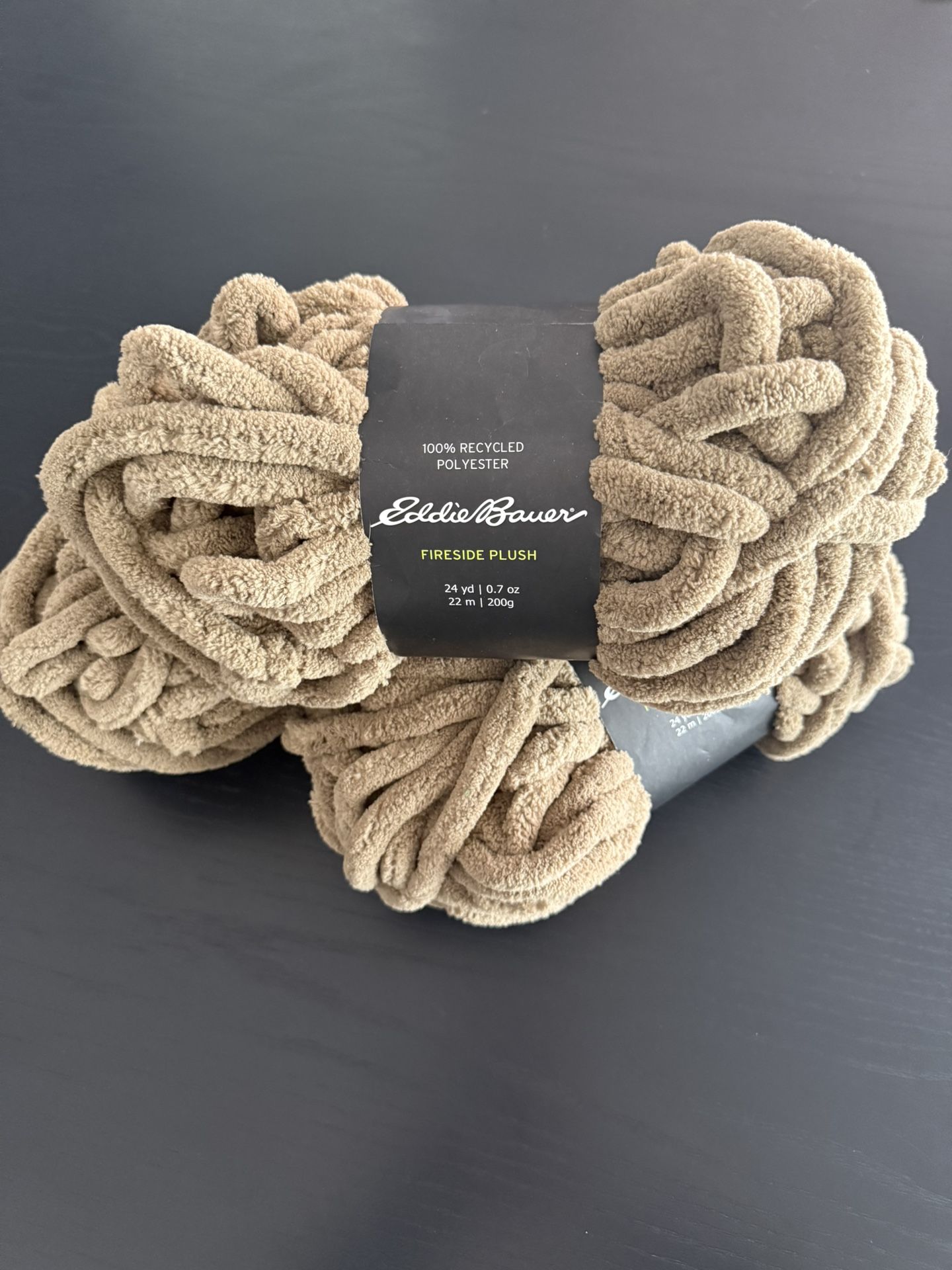 Plush Yarn Blanket Making