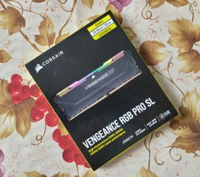 VENGEANCE RGB PRO SL 32GB (2x16GB) DDR4 DRAM 3200MHz C16 Memory Kit Black - CMH32GX4M2E3200C16