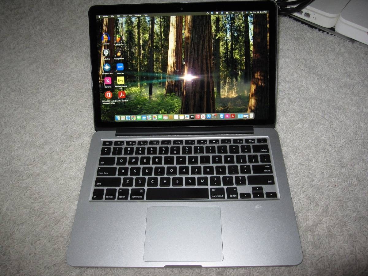 Apple MAcbook Pro 13" laptop Intel i5 2.4Ghz 8GB 128G Flash Sequoia - $199 (Scherervillle)