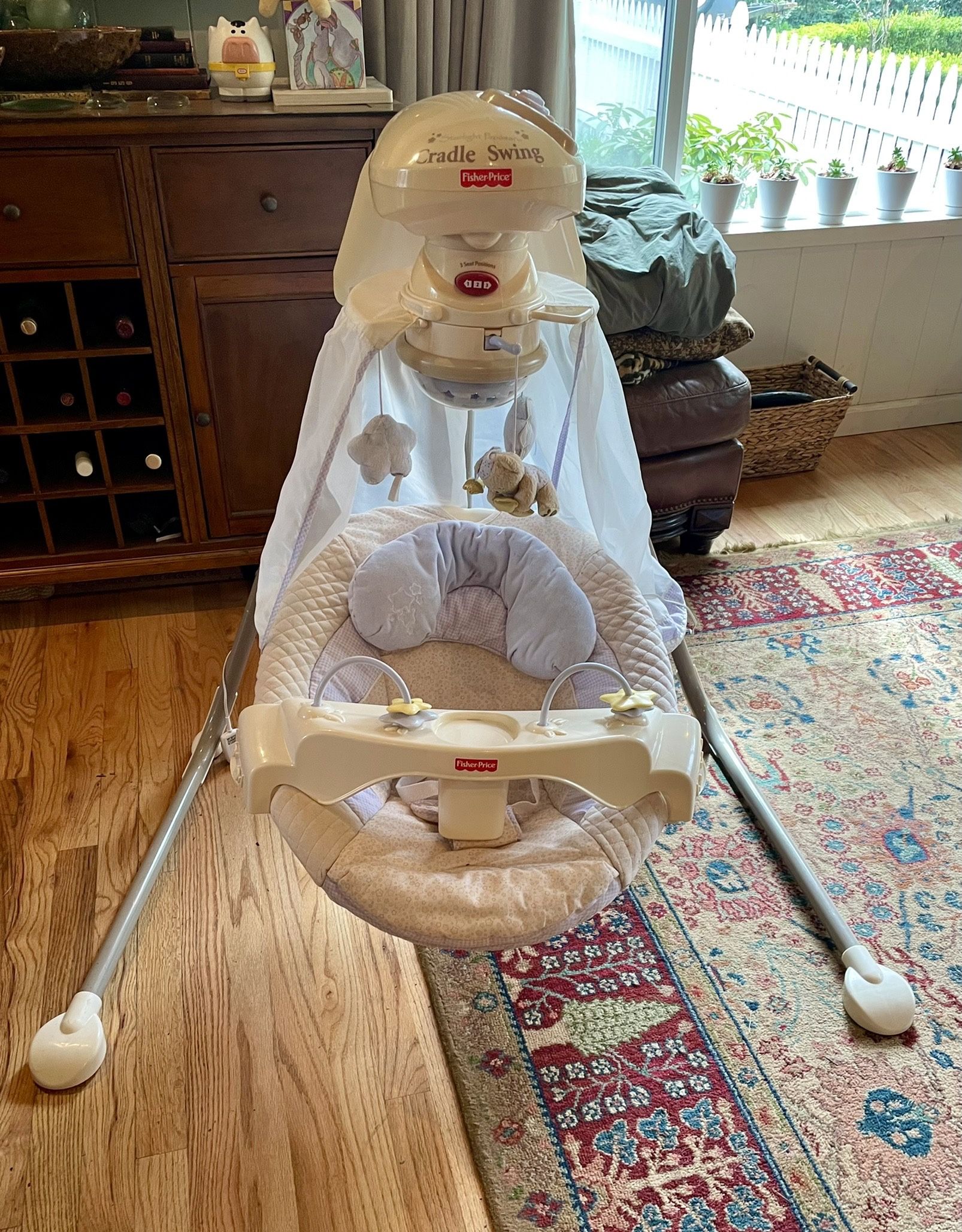 Fisher Price Cradle Swing Plug In Or Battery