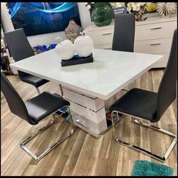 Mesa De Comedor Con 4 Sillas 🔥