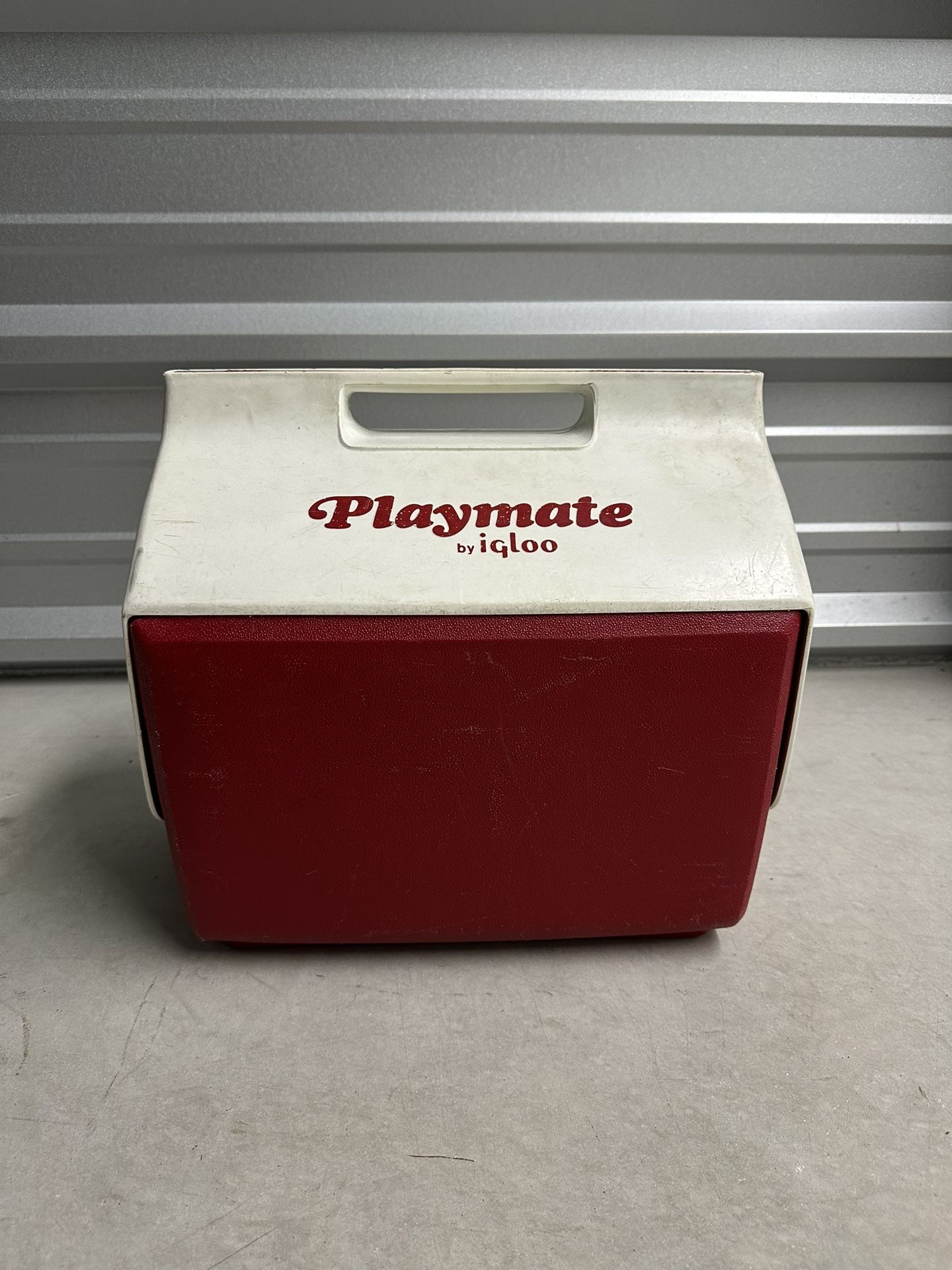 Vintage Playmate by Igloo Cooler Ice Chest