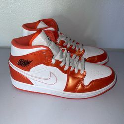 Nike Air Jordan 1 Mid Electro Orange