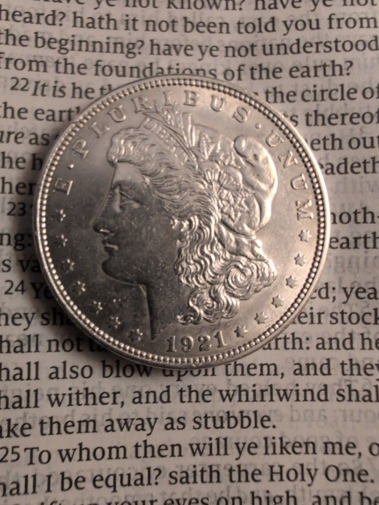 1921 Morgan Silver Dollar – Mint Mark (Philadelphia) – Excellent Condition – Original Patina