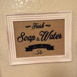 Small bathroom decor sign