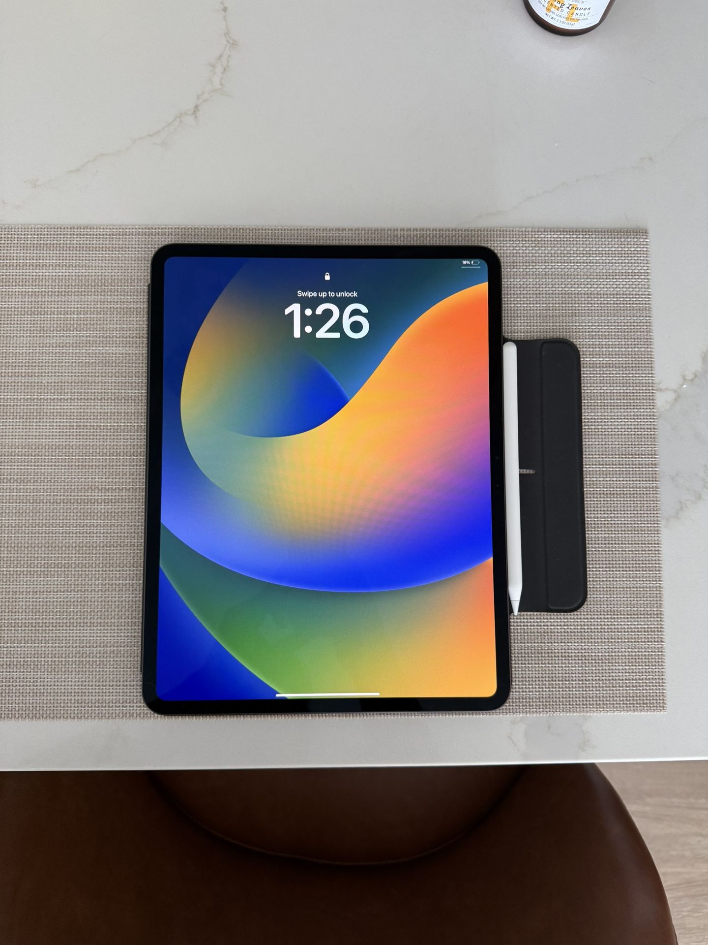 iPad M4 - 13 Inch - LIKE NEW with Apple Pencil Pro