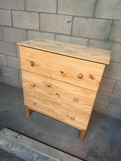3-Drawer Pine Wood Dresser