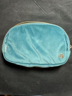 LuLu Lemon Belt Bag