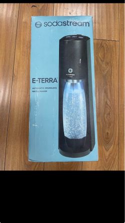 SodaStream E-TERRA Sparkling Water Maker with CO2 and Carbonating Bottle