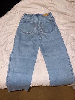 Hollister Ultra High-Rise Dad Jeans