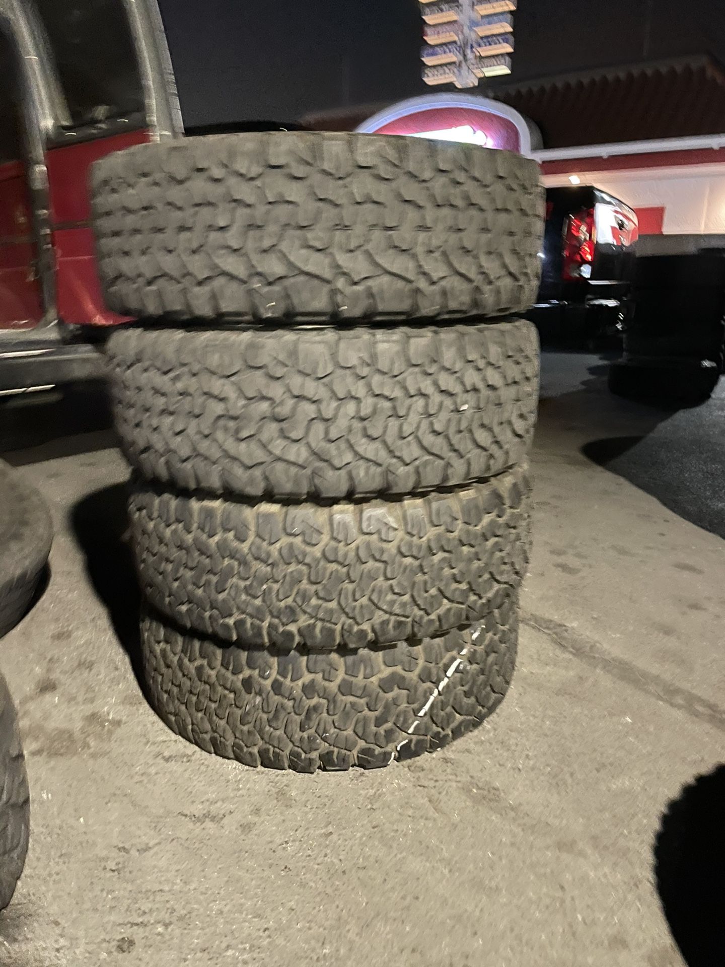 275/65R17 Bfgoodrinch En Perfectas Condiciones De Vida Las 4