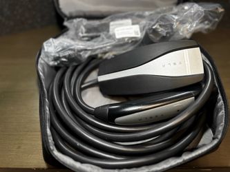 Tesla OEM Gen2 charger with 14-50 & 5-15