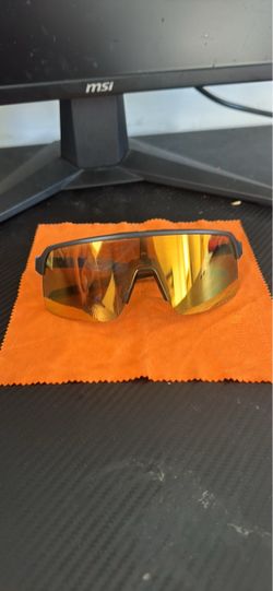 Men’s Oakley Sutro baseball glasses