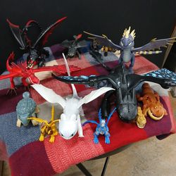 HOW TO TRAIN YOUR DRAGON FIGURES!