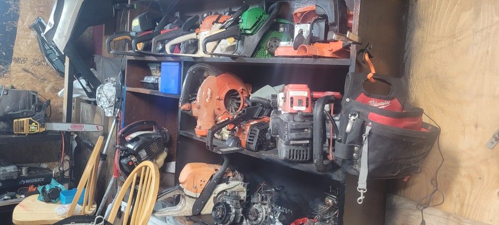 BUYING FLOOD DAMAGED OUTDOOR EQUIPMENT SCOOTERS MOWERS WEED EATERS AND ALIKE BUYING SELECT BROKEN ELECTRONICS POWER TOOLS FLOOD DAMAGED