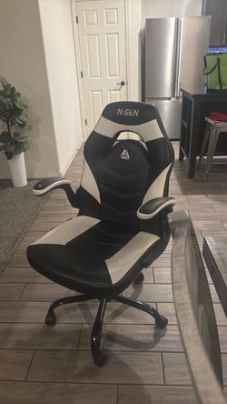 Gaming chair