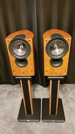 Kef IQ3 Bookshelf Speakers for Sale in Mesa, AZ - OfferUp