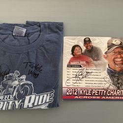 Signed Sports Memorabilia 