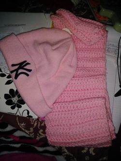 NY hat and scarf 2 piece set