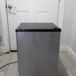 Mini Fridge  19 W X 18 L X 26 H Inches 