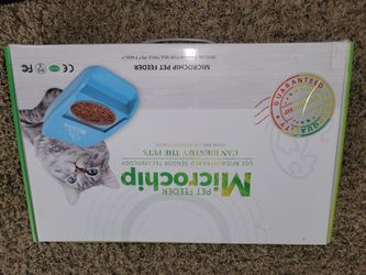 Microchip Pet feeder