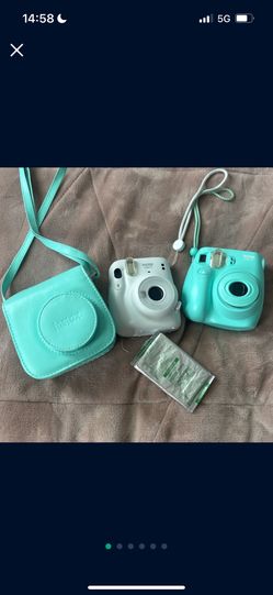 INSTAX CAMERA 