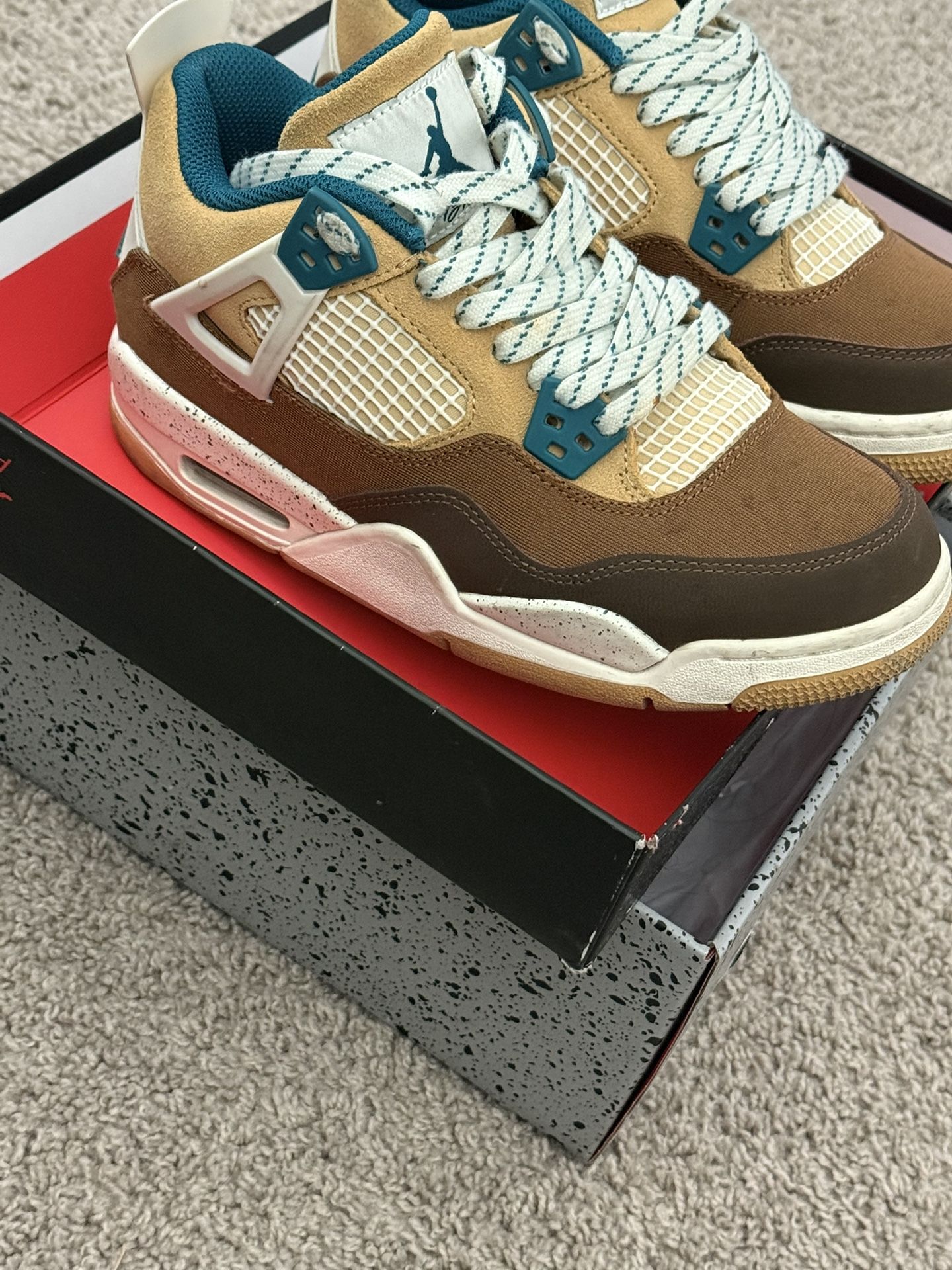 Retro 4 Cacao Wow
