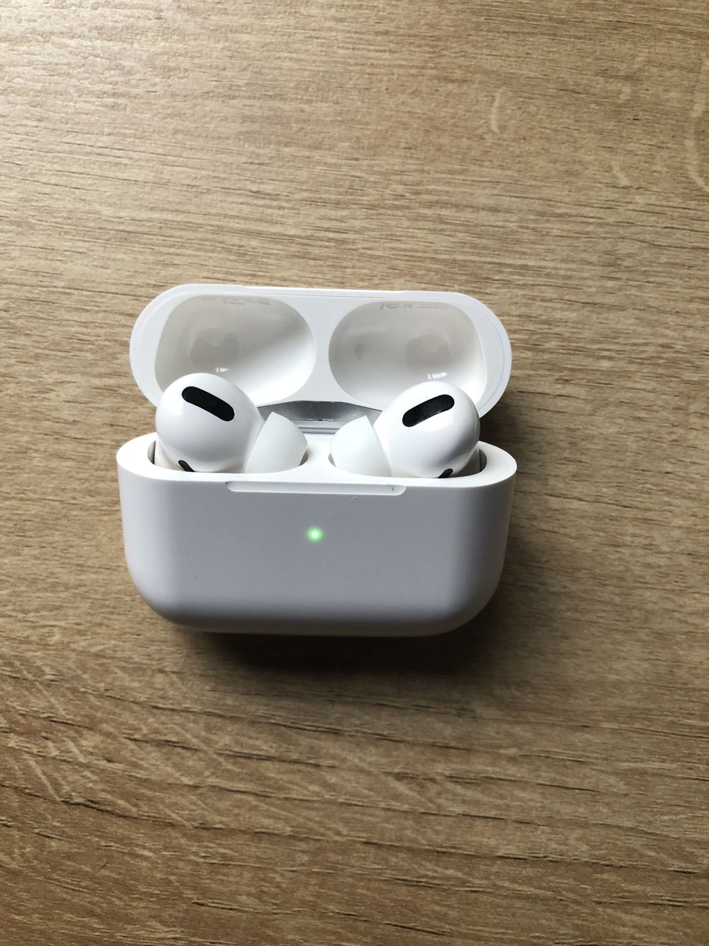 Bluetooth Wireless Earbuds AirPods