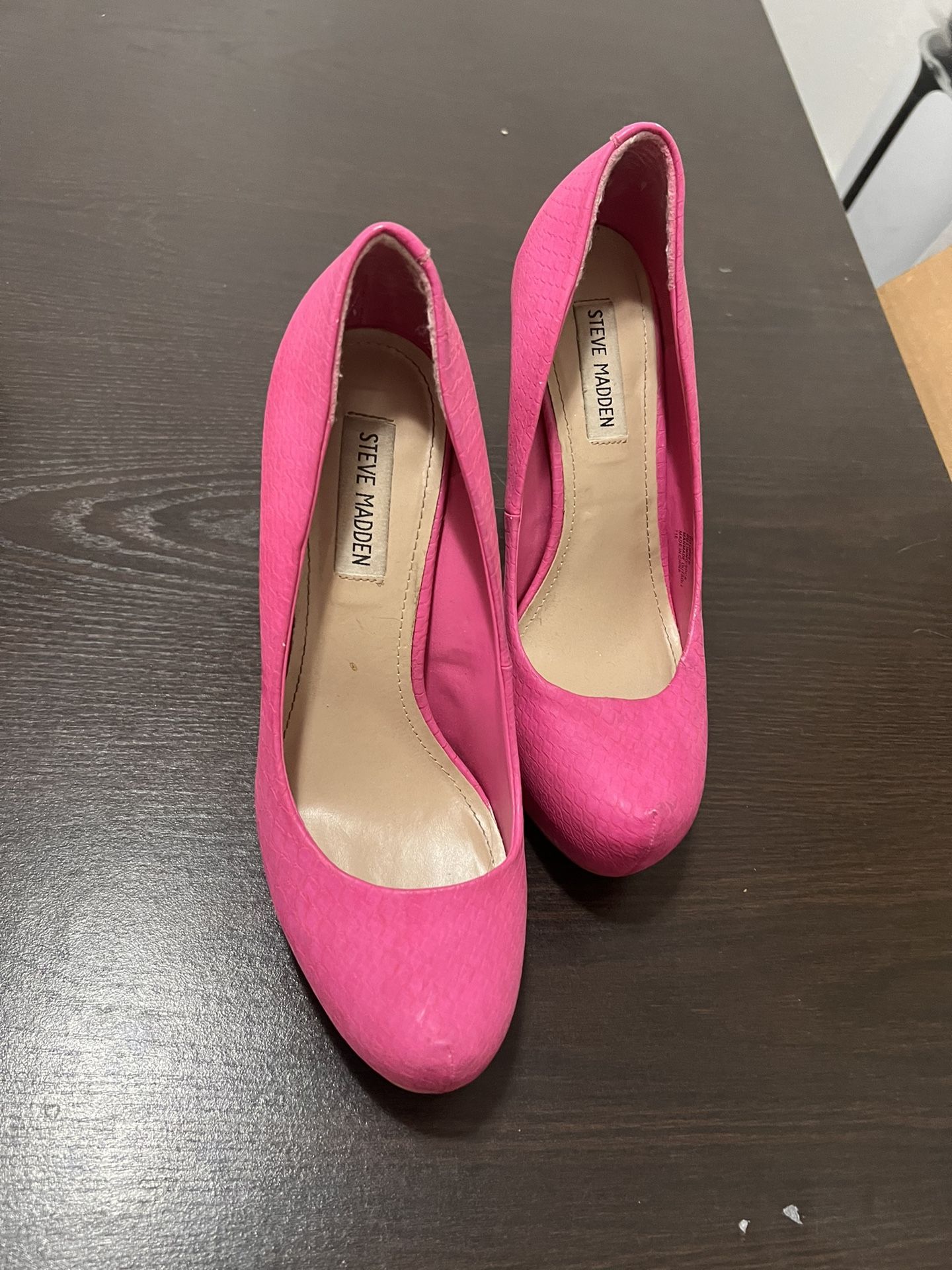 Pink Heels Moving Must Go